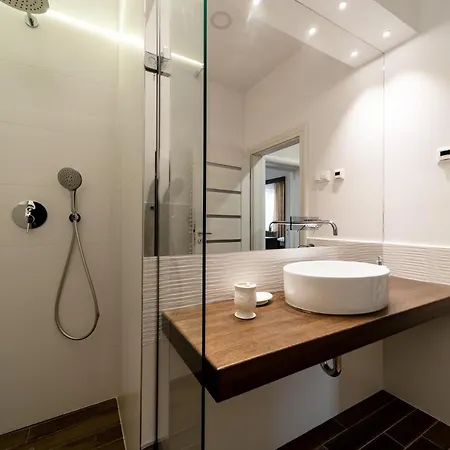 Be My Apartment