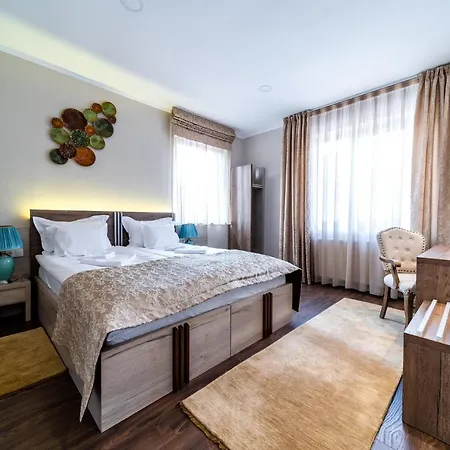 Apartment Be My